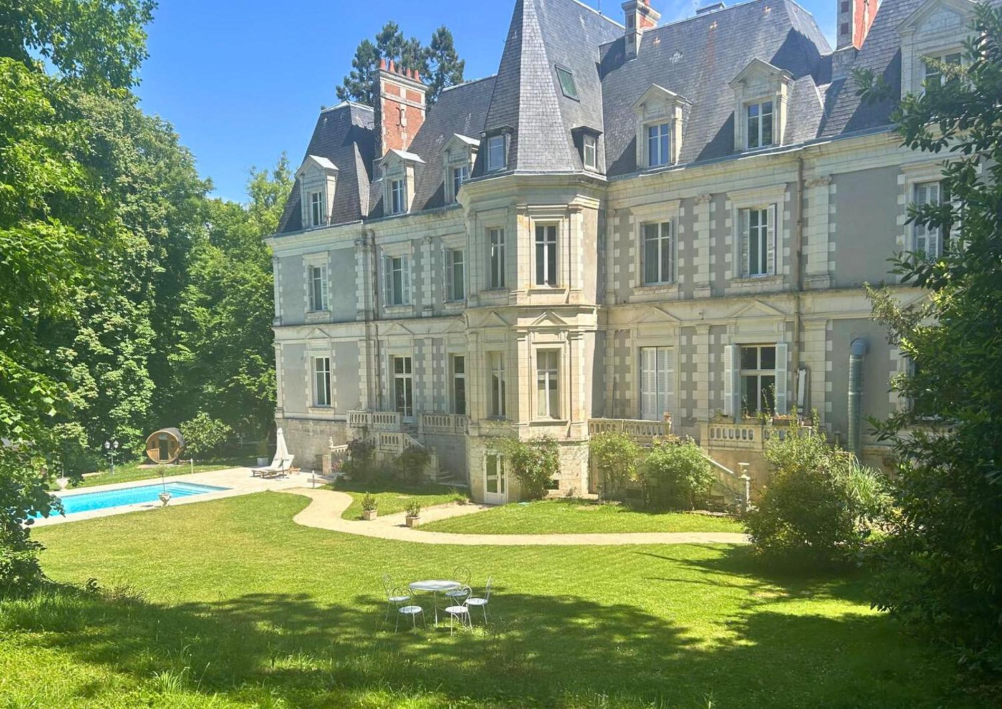 Chateau De Saint-Bohaire Luaran gambar