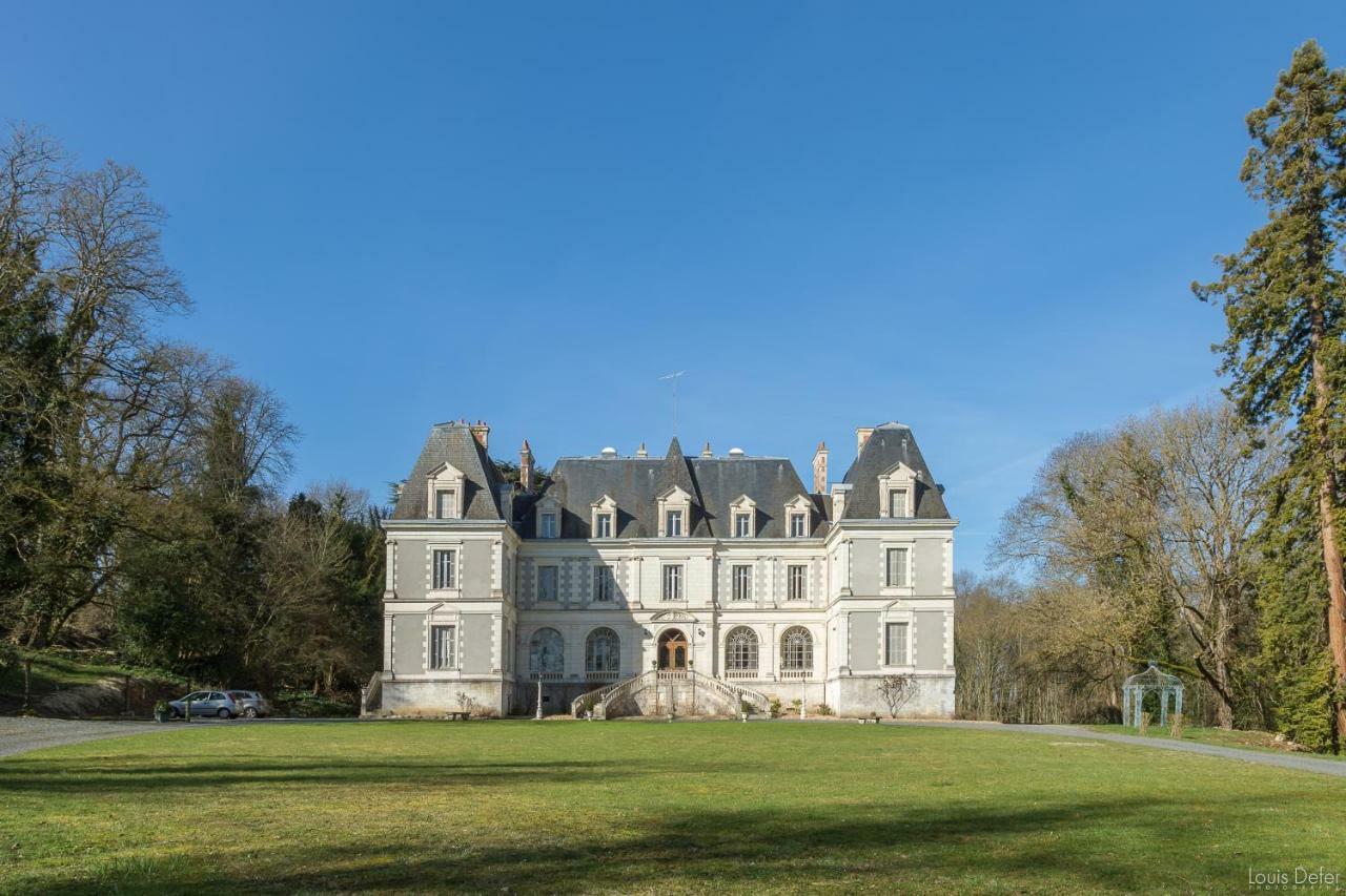 Chateau De Saint-Bohaire Luaran gambar